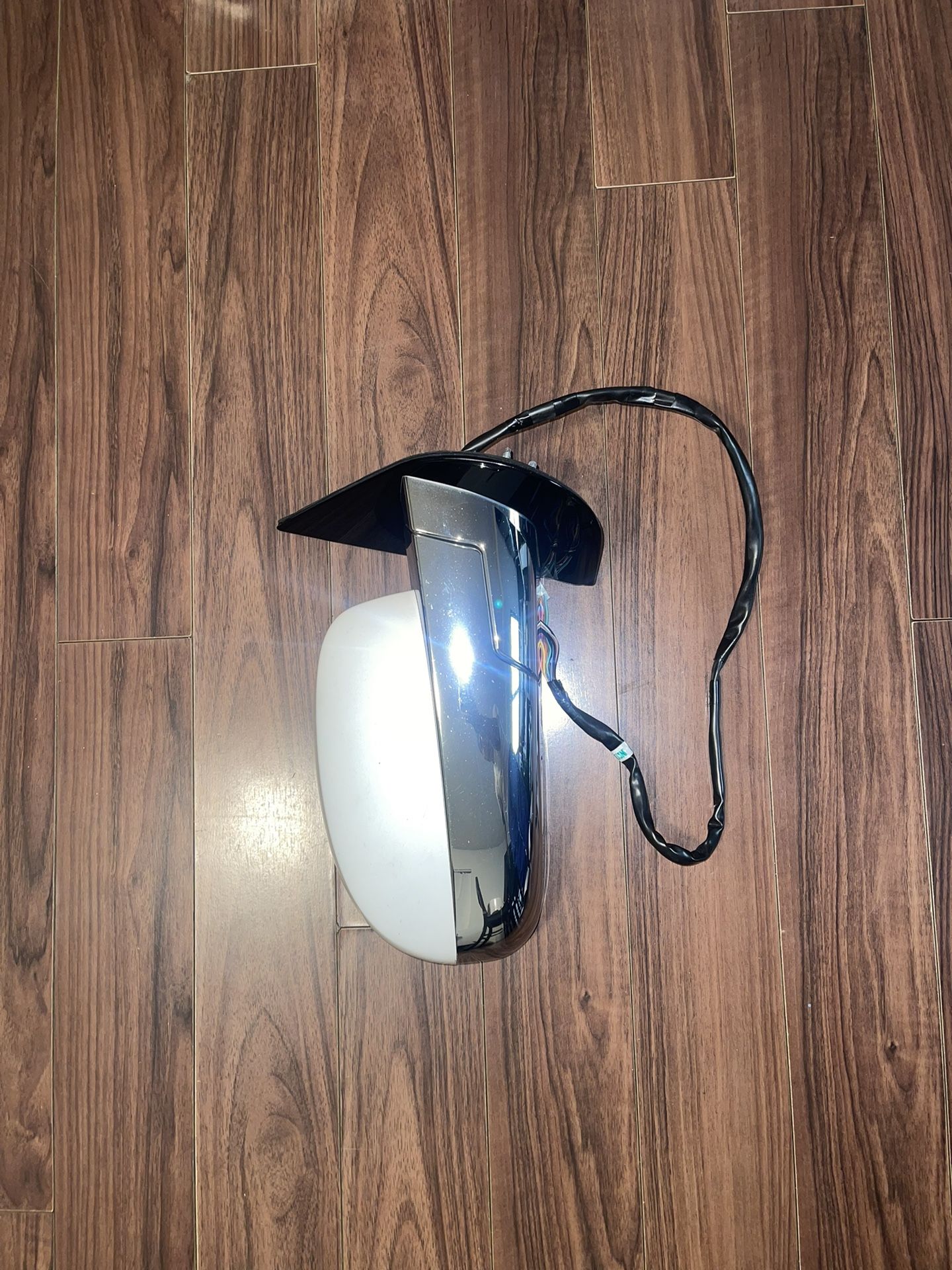 Escalade Mirror