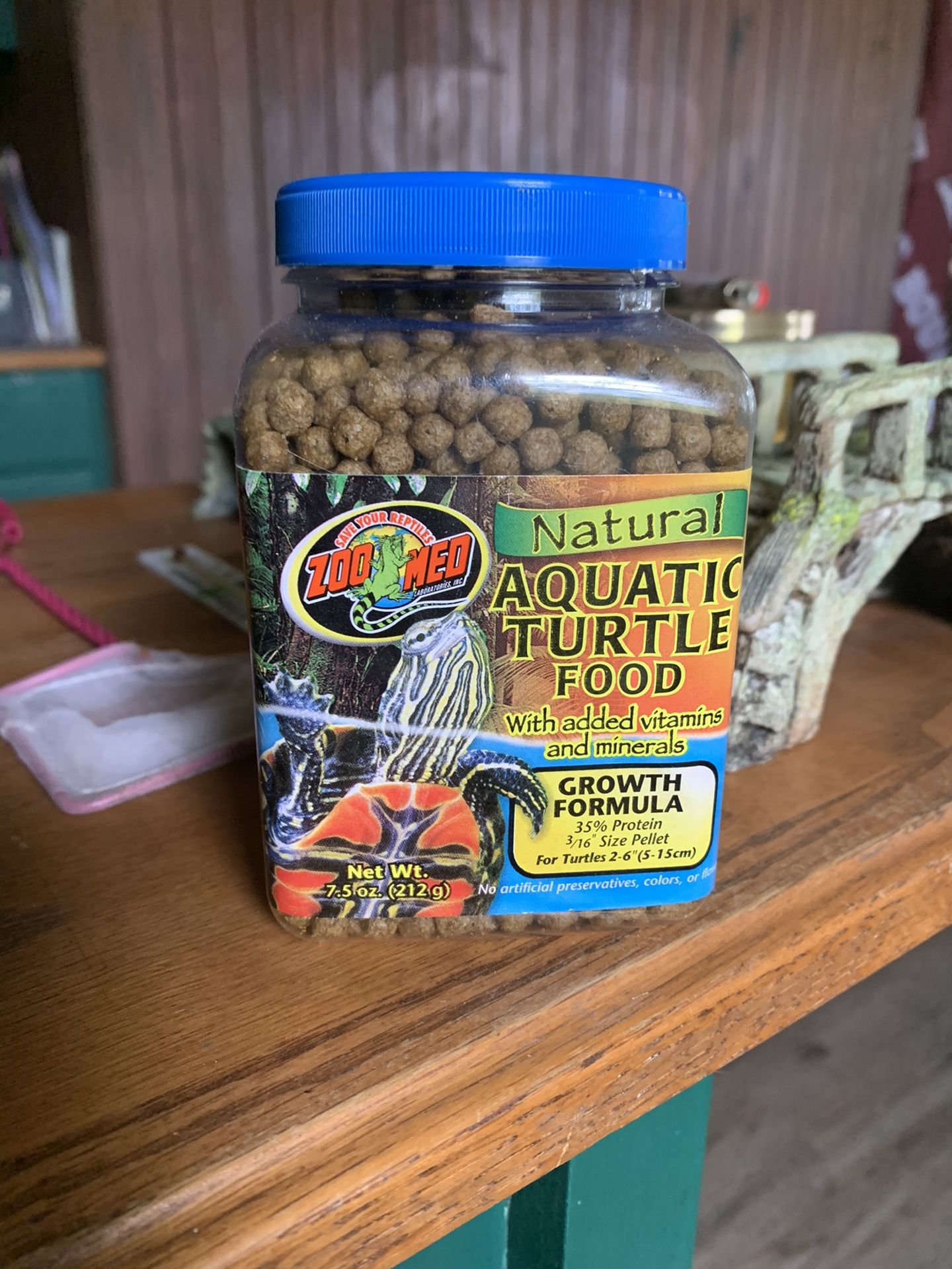 Zoomed Turtle Pellets