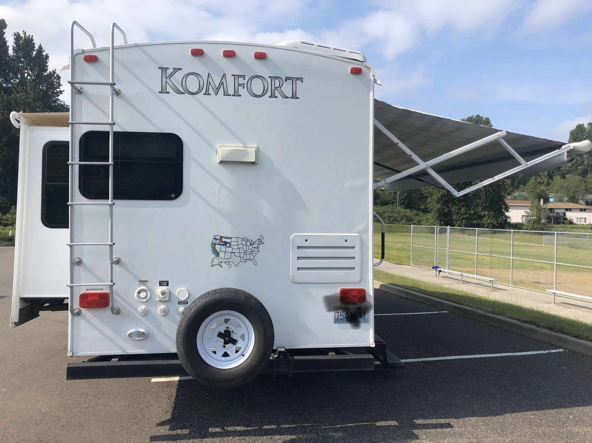 2012 Komfort 2410rk Travel Trailerrv For Sale In Renton Wa Offerup