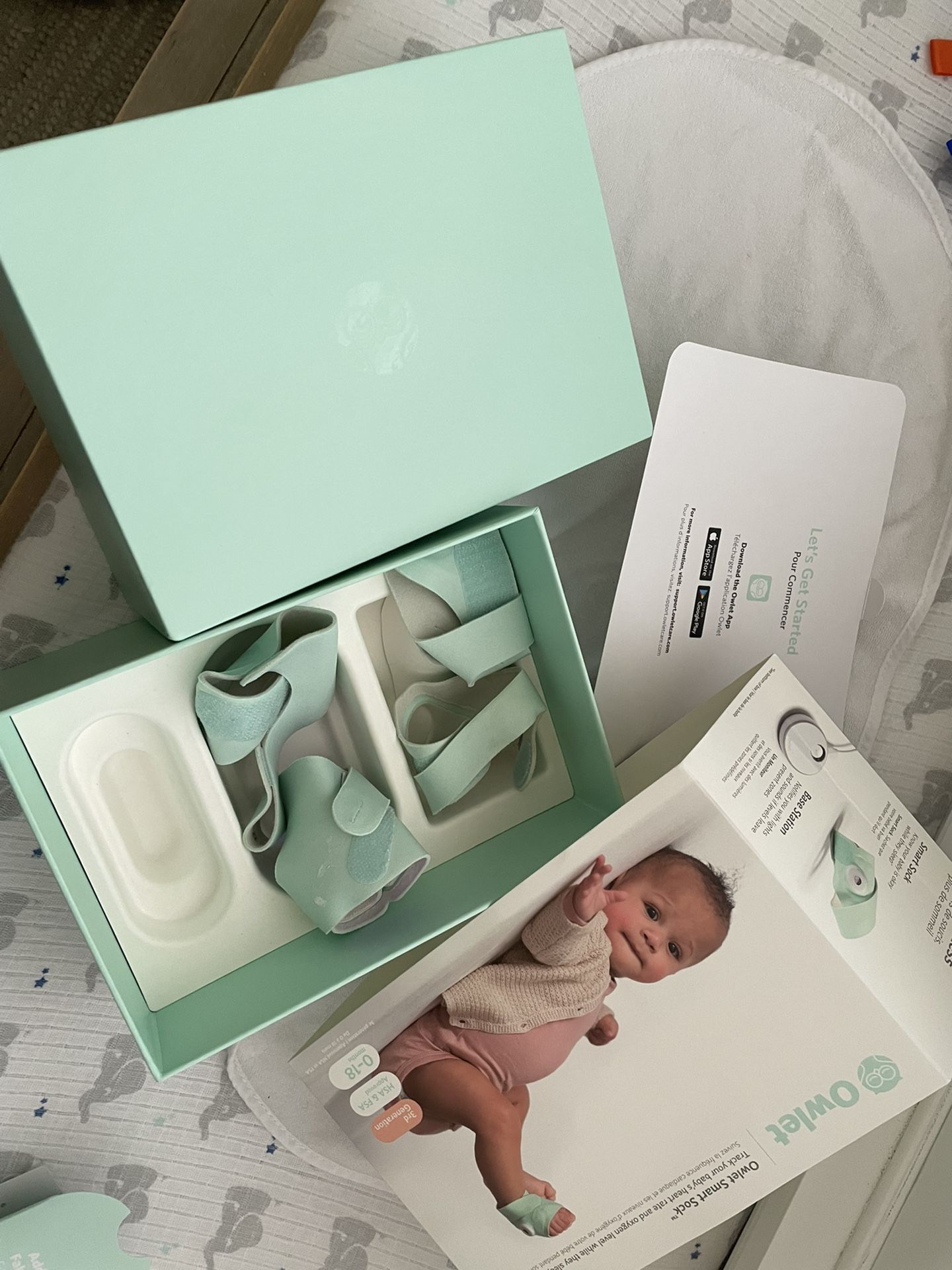 Owlet Smart Sock 3 Wearable Baby Monitor in Mint