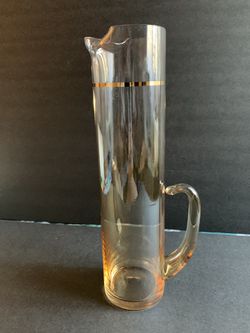 Vintage Glassware (lemonade pitcher & Martini pitcher) Thumbnail