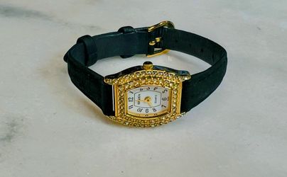 Gruen Crystal Bezel Gold Played Woman’s Watch GR6379 With Leather Band And New Battery  Thumbnail