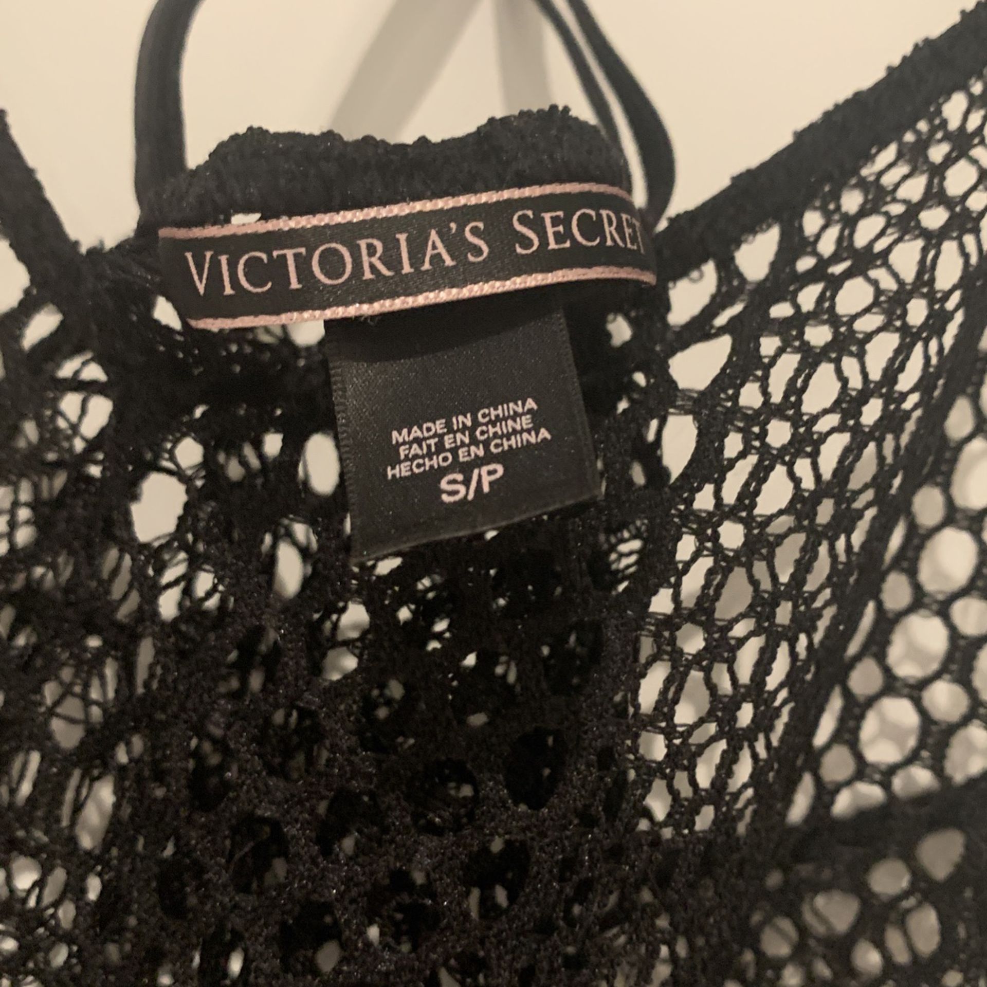 Victoria’s Secret Fishnet Crop Top Size Small 