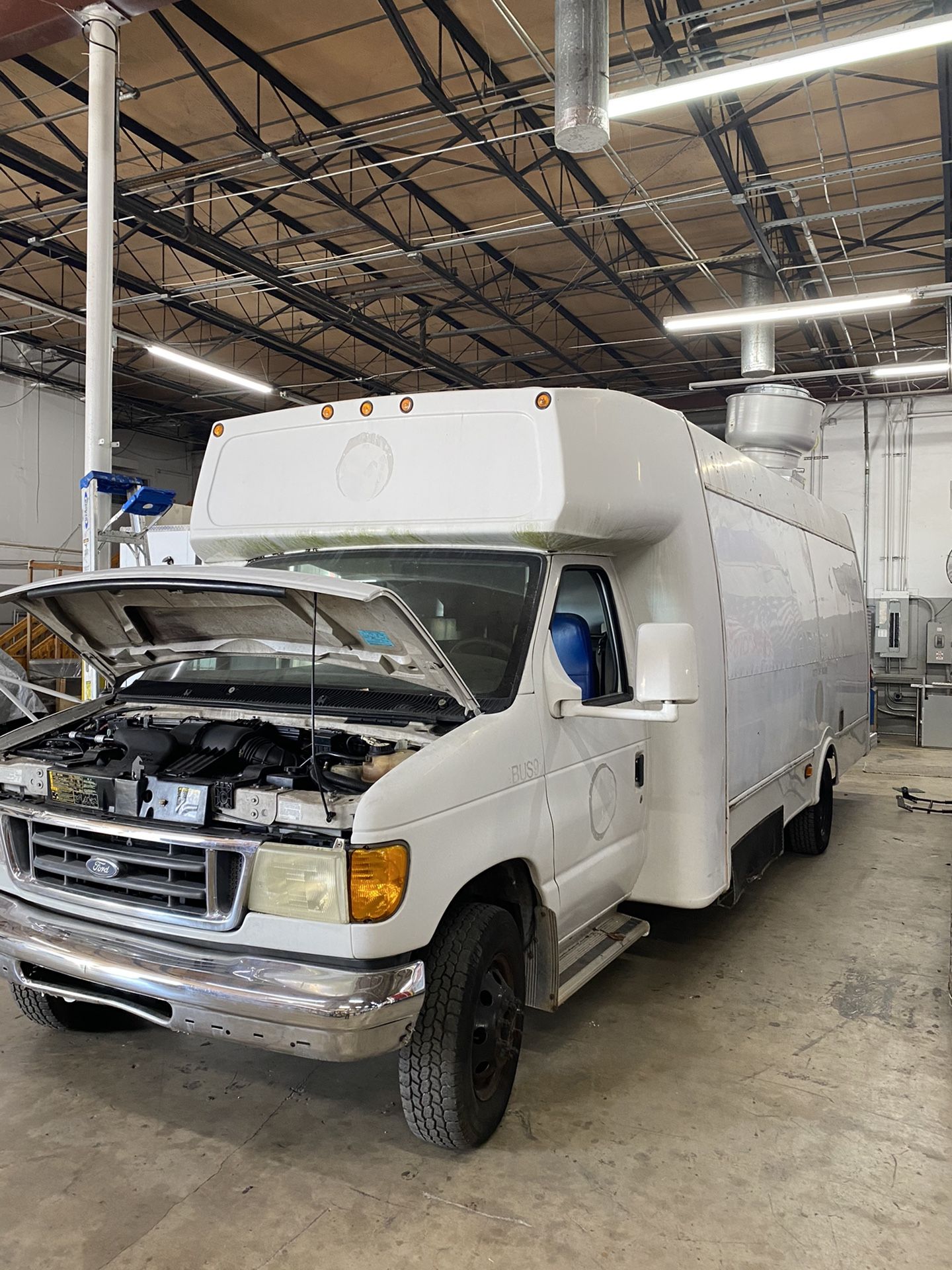 Custom Trailers, Trucks, And Vans