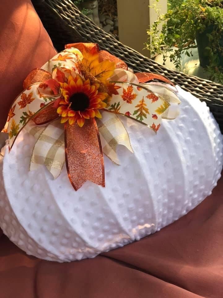 Wire Pumpkin Wreaths