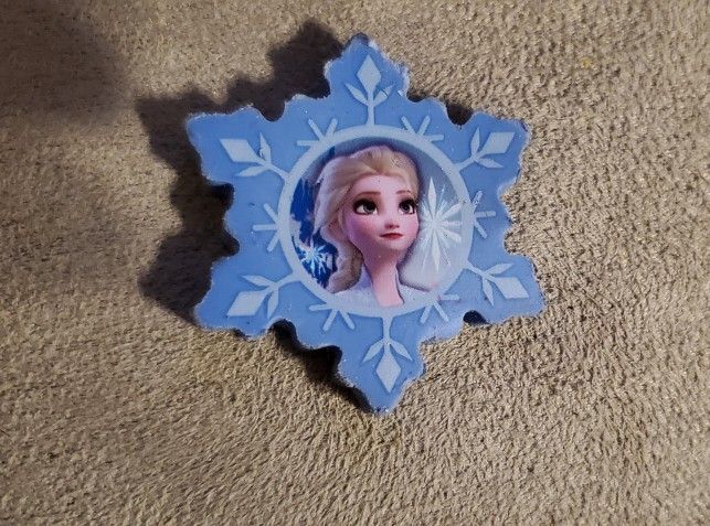 Elsa Eraser!