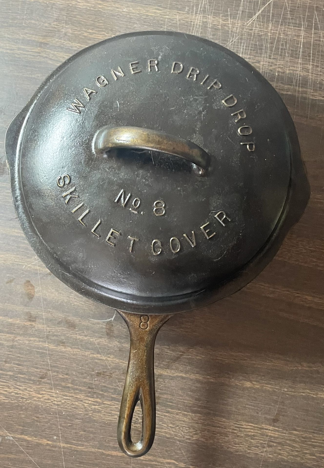 Vintage Wagner 8 cast iron drip drop skillet & cover full markings