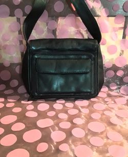 Paul & Taylor Black Genuine Leather Handbag with Built-in Wallet Compartment Thumbnail