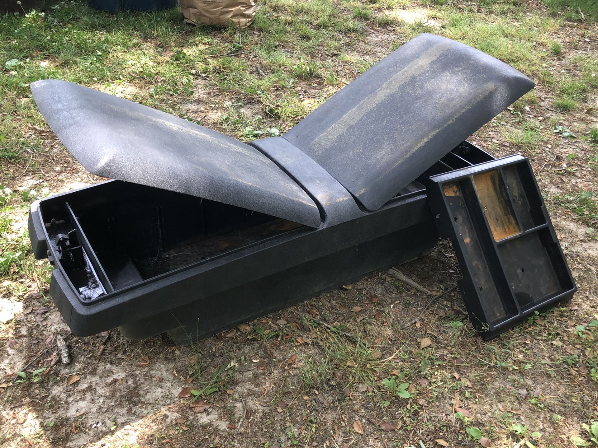 2003 Mazda B-Series Pickup CRAFTSMAN Tool Box Only