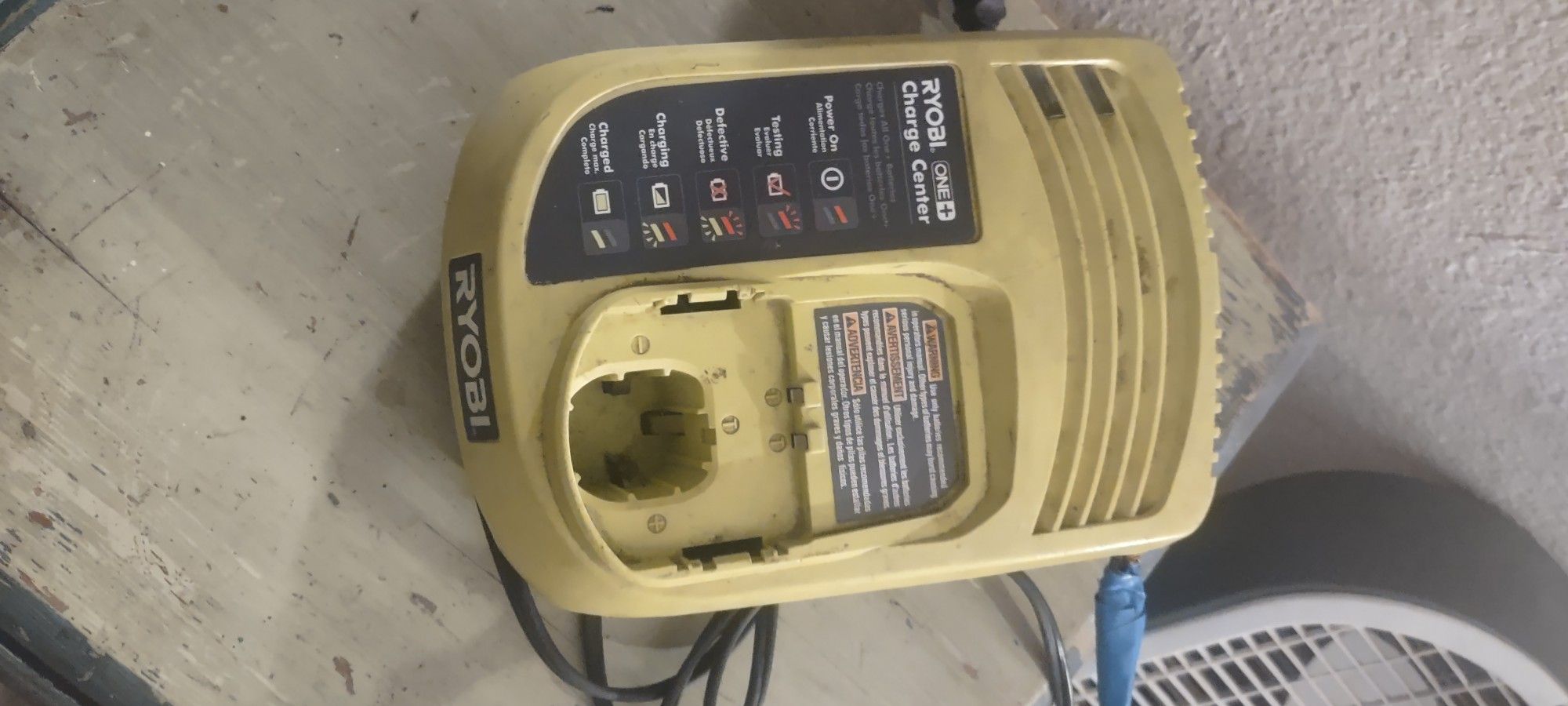 Ryobi 18v Cordless Drill N Battery , Charger