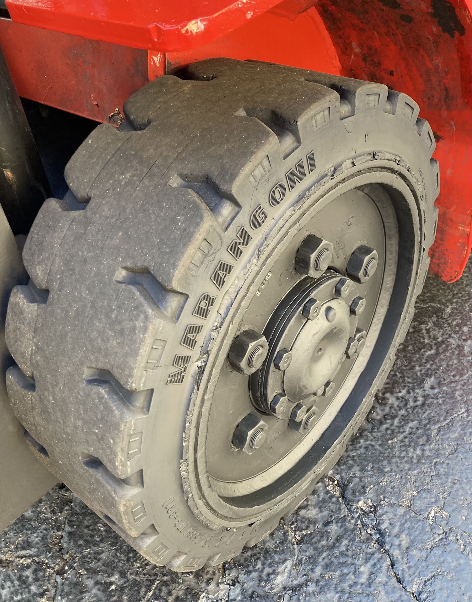2008 Tusk / Komatsu 500 CG-16 Forklift