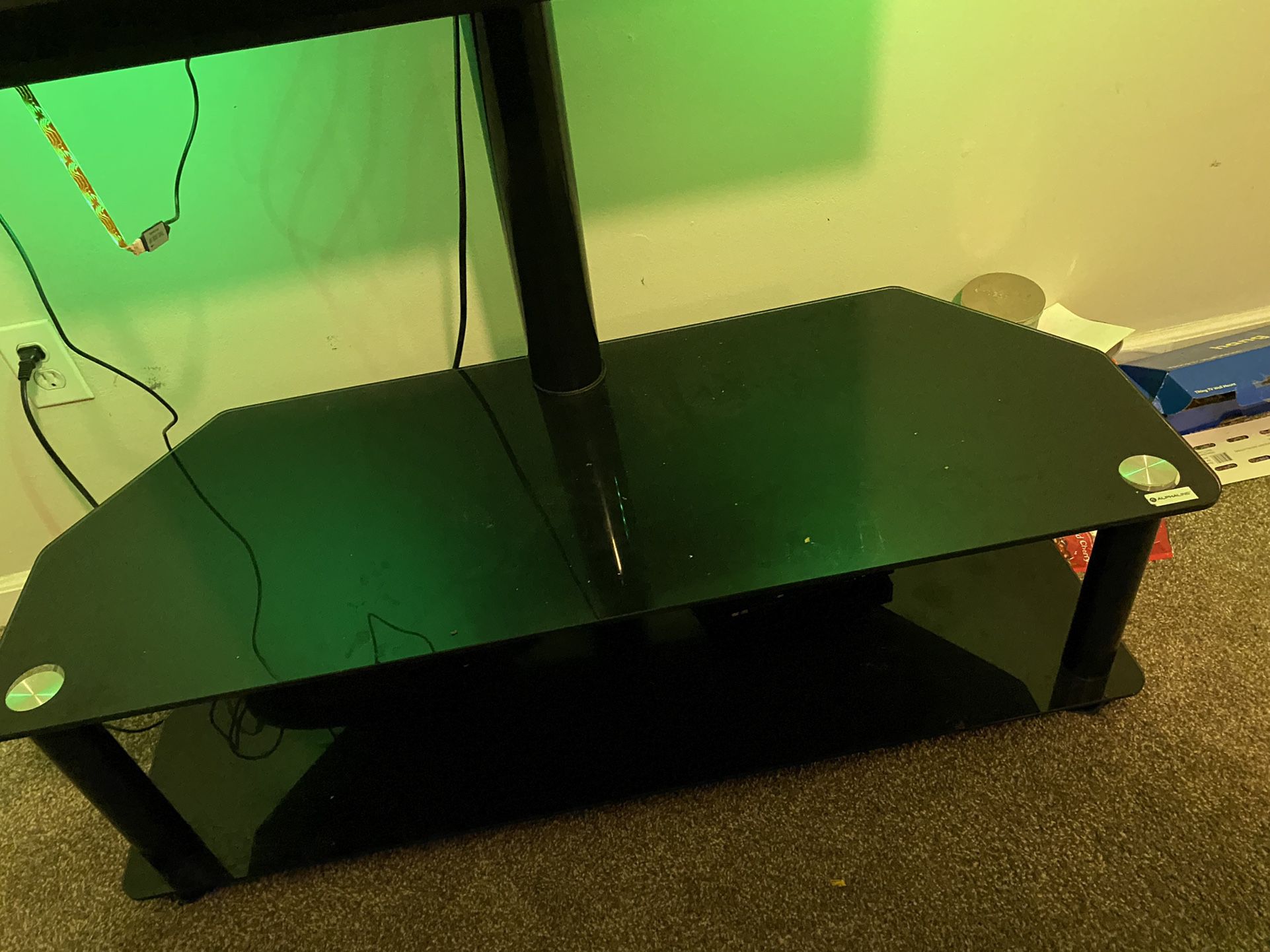 Tv Stand & Tv mount. Adjustable,includes All Screws. 
