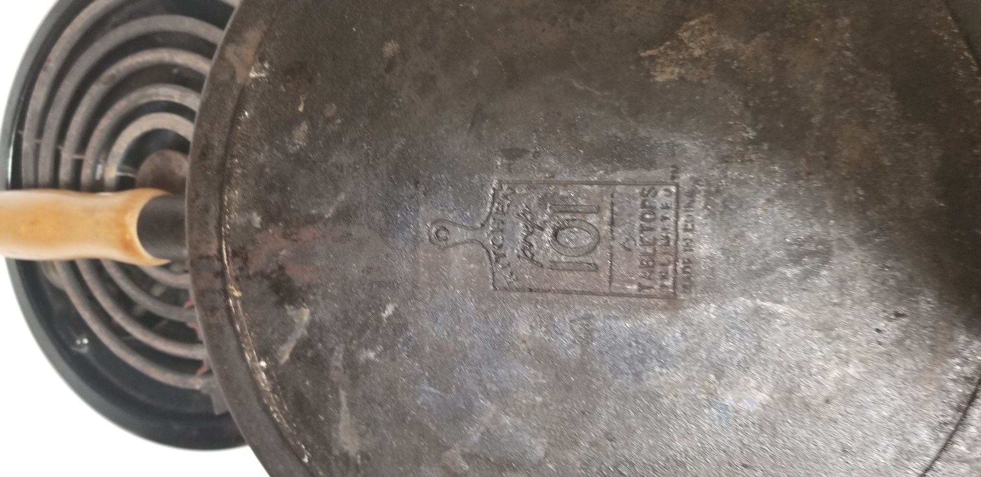 Cast iron 11" grill pan