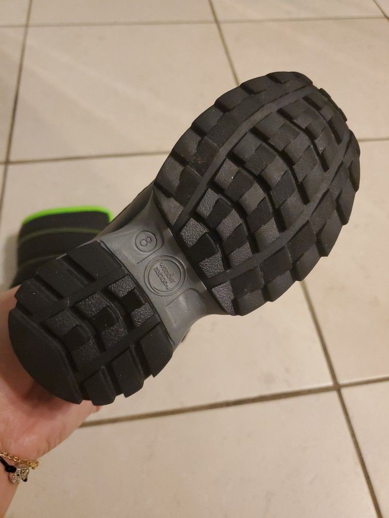 Toddler Size 8 Snow Boots