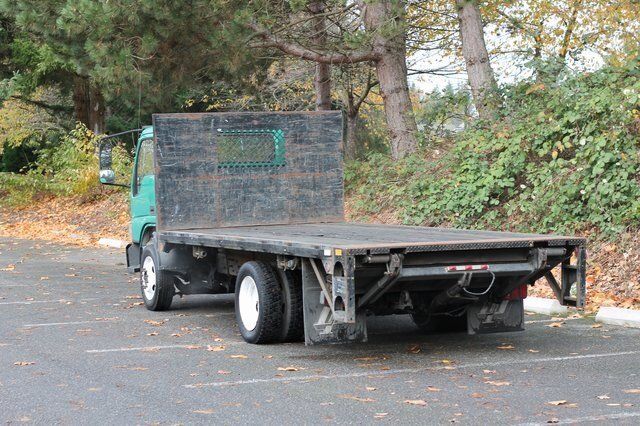 2006 Ford LCF 17' Flat Bed TUR