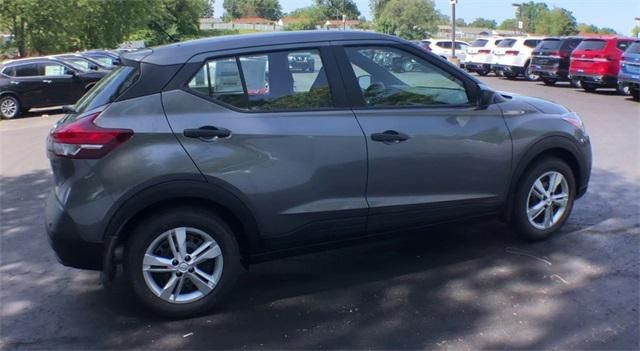 2020 Nissan Kicks