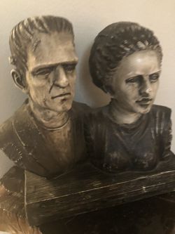 Large Frankenstein And Bride Sculpture  Thumbnail