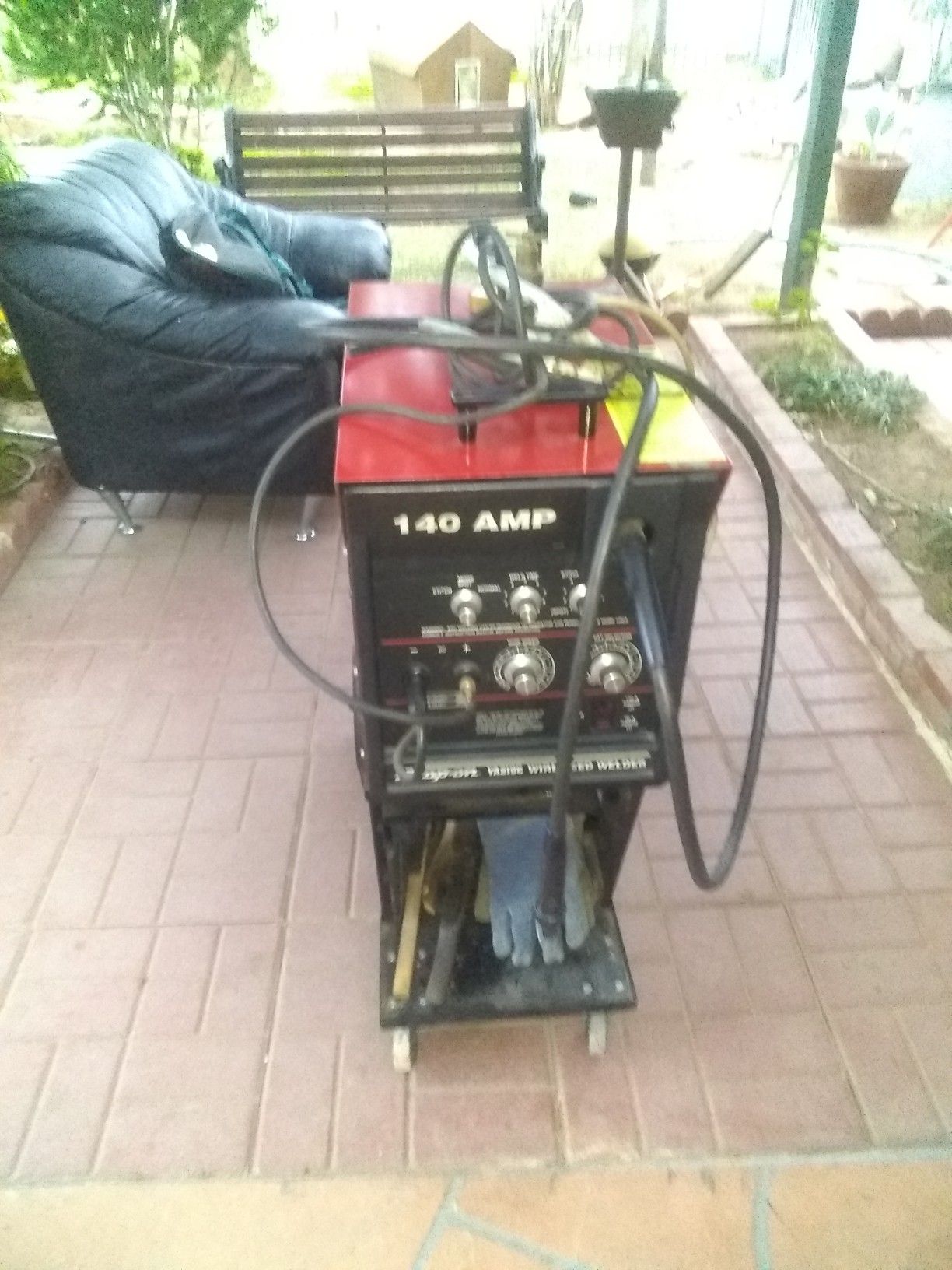 Snap on mig 140" OPEN TO TRADES ,,,"HONDA GENERATOR"INVERTER ONLY for