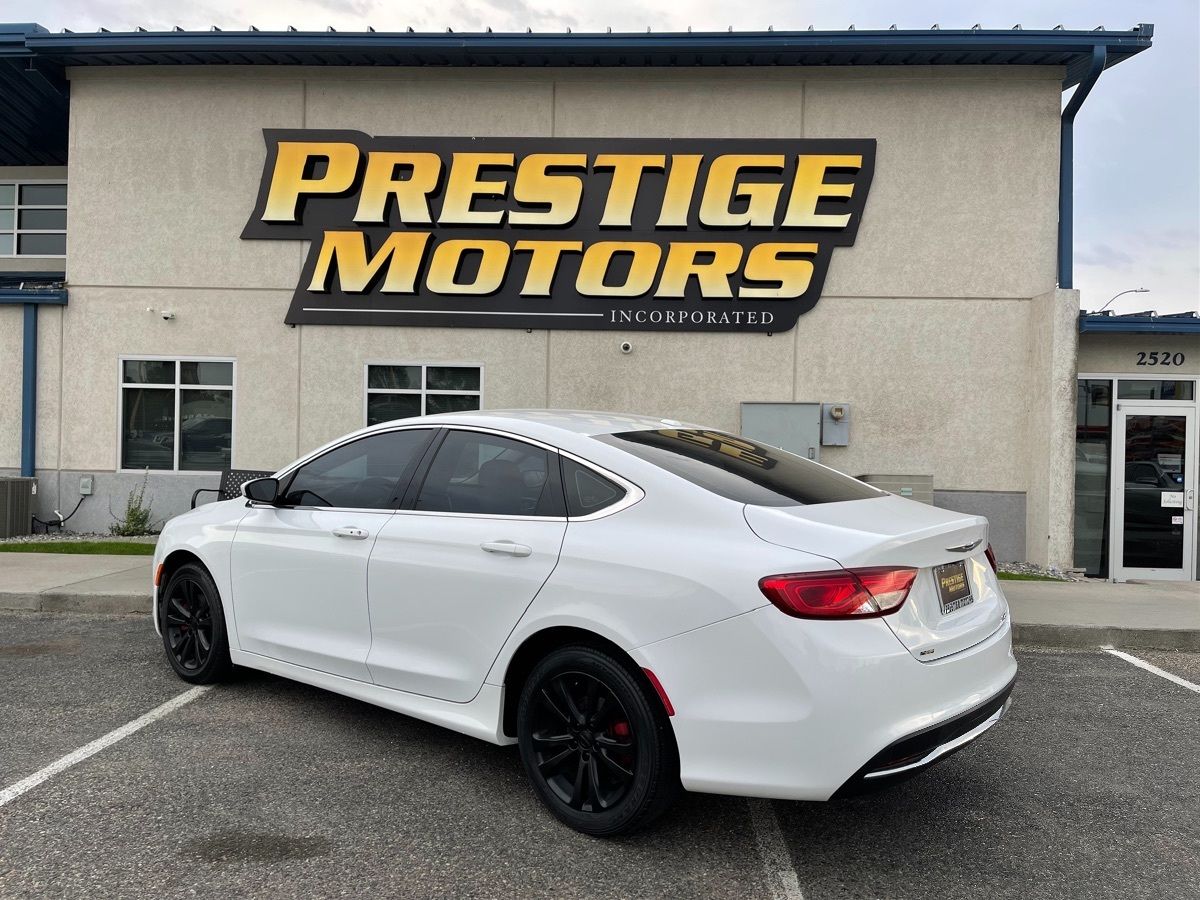 2015 Chrysler 200