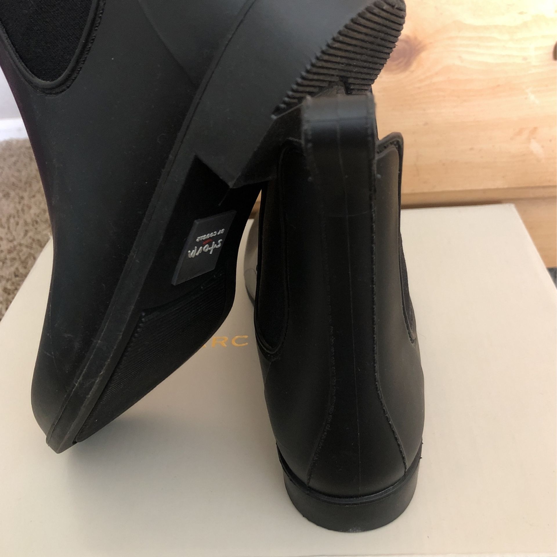 Black Rain Booties Size 7