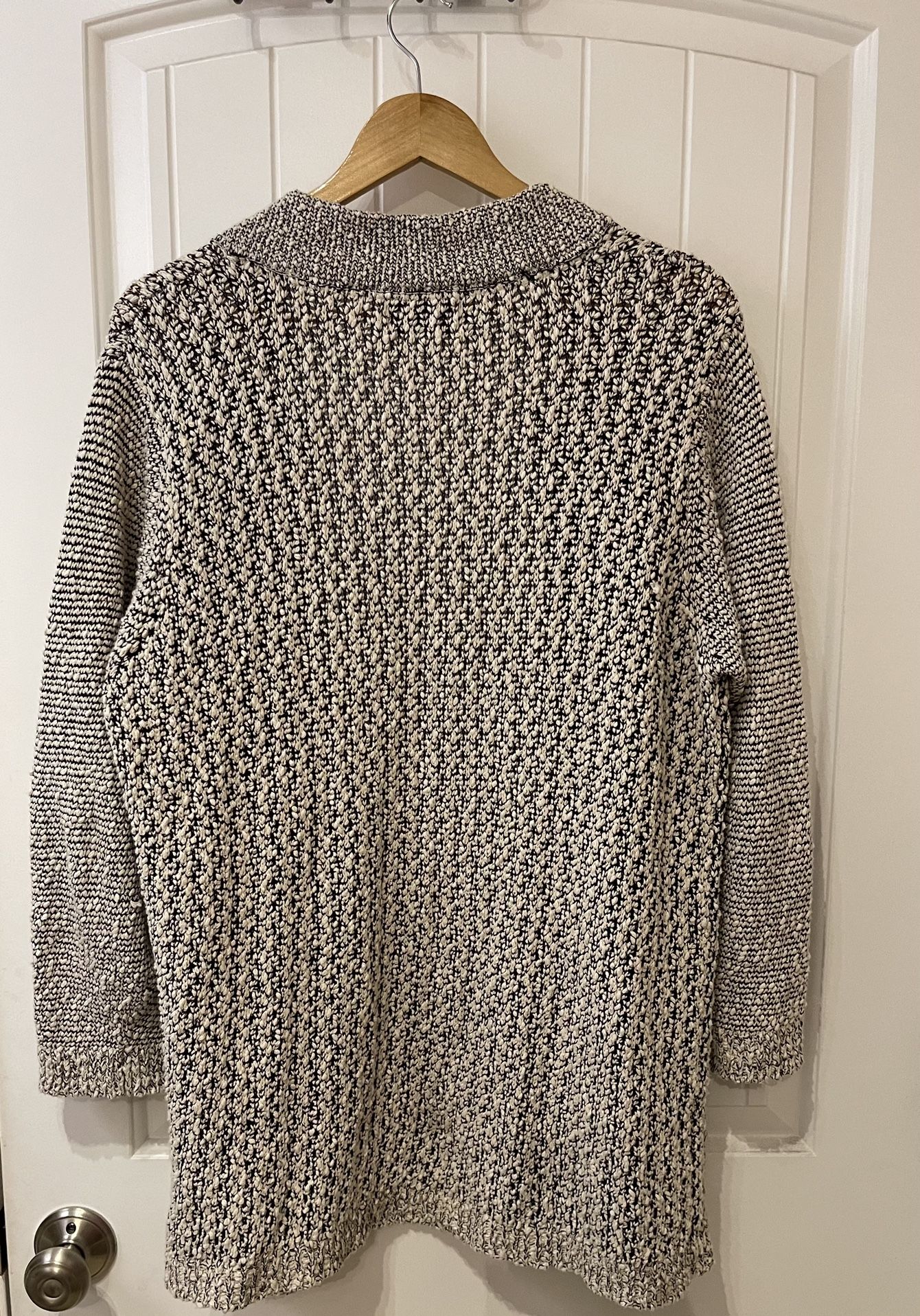 StitchFix Skies Are Blue Cardigan Cream And Black