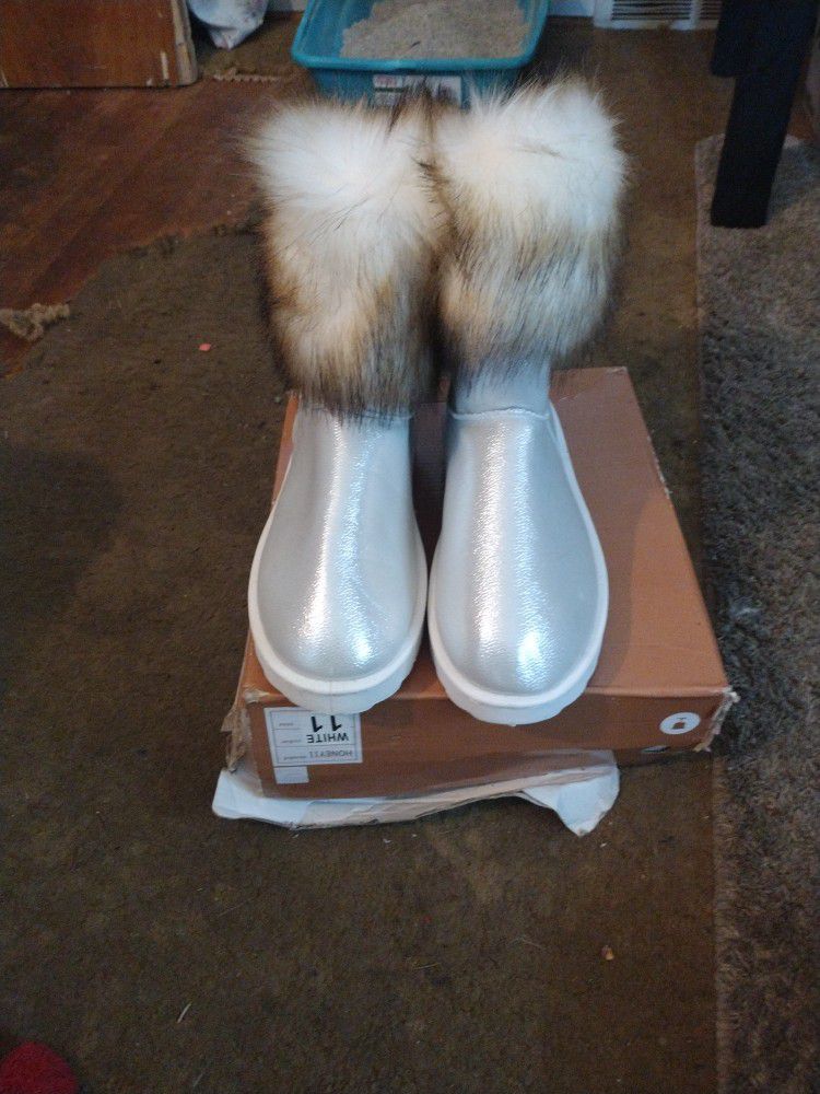 Brand New White And Silver Fur Boots Size 11