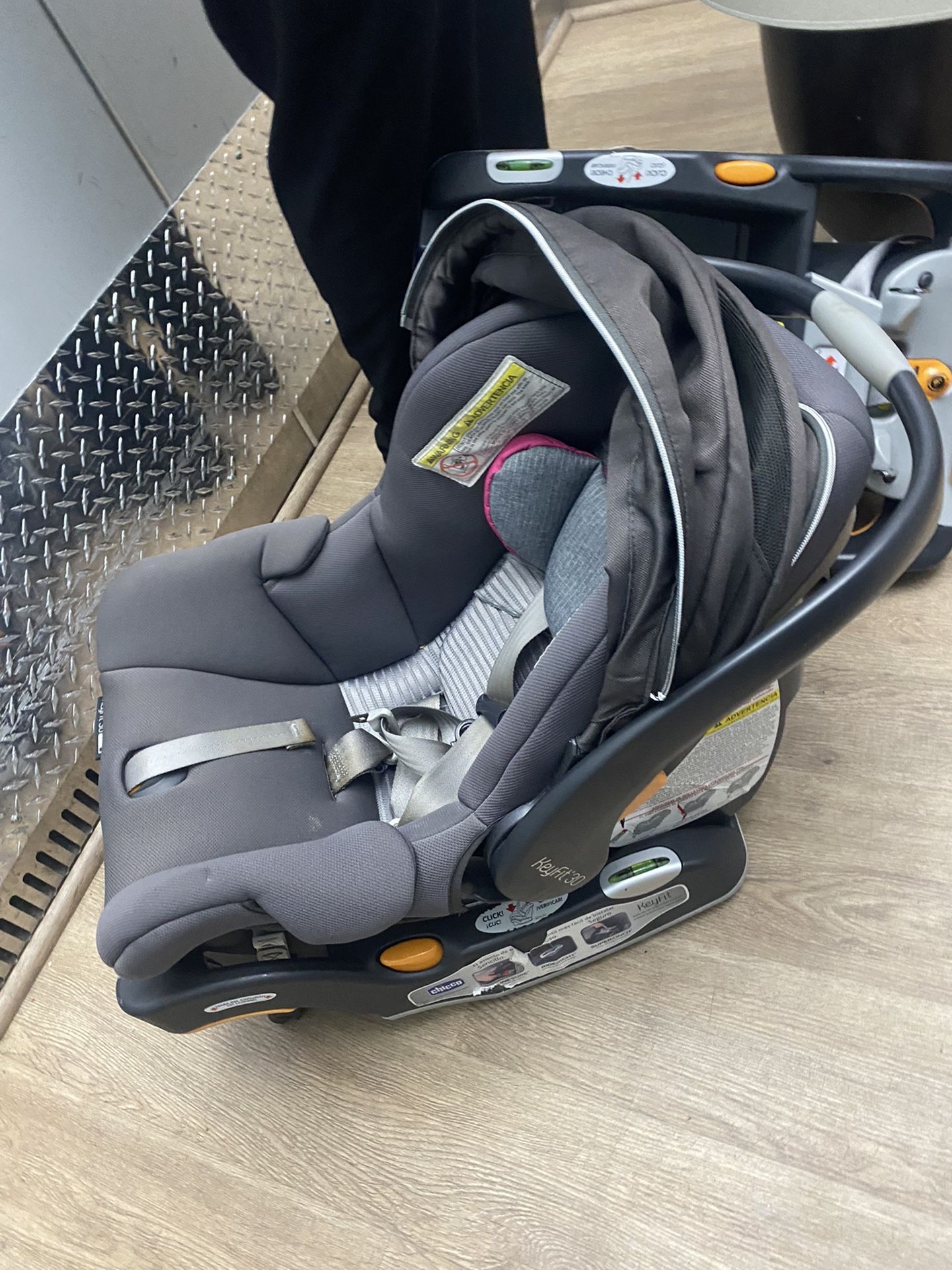 Infant Car Seat For Sale