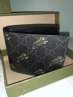 New and Used Supreme wallet for Sale - OfferUp