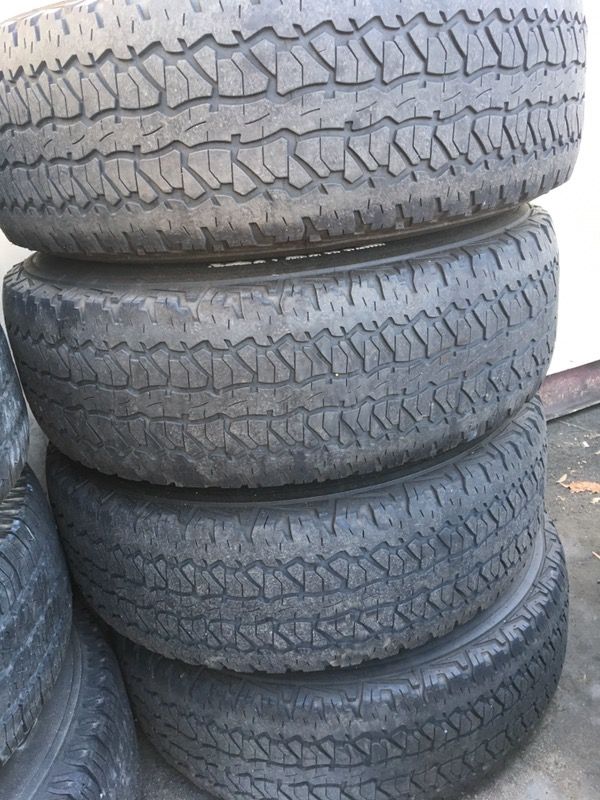 50% tires wheels very nice