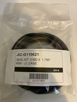 Case 580K, 580SK Backhoe Swing Cylinder Seal Kit Thumbnail
