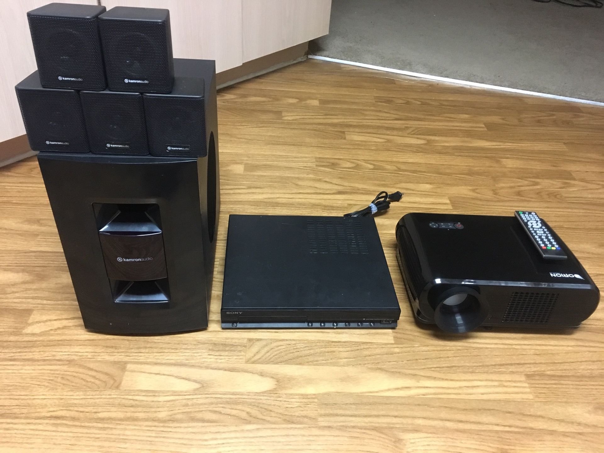 Orion R400 LED/4K/HDMI/3D Projector W/ Sony DVD Player and Kamron Audio