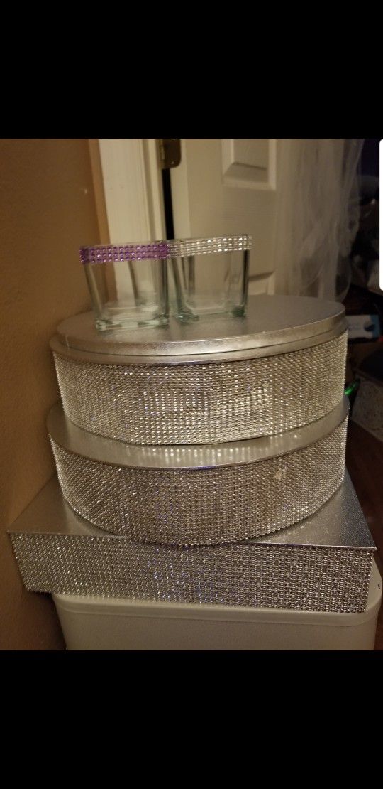 Wedding Decor & Accessories