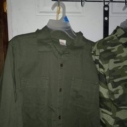 New Long Sleeve Button-down Shirts Have Sizes 10 12 14 16 And 18 In Green And Camo Have Sizes 6 /7 10/ 12 And 18 In Blue Thumbnail