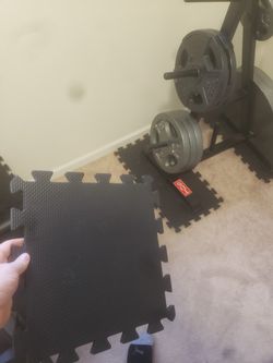 Bench Press Set With Curling Bar, Mixed Plate Weights Thumbnail