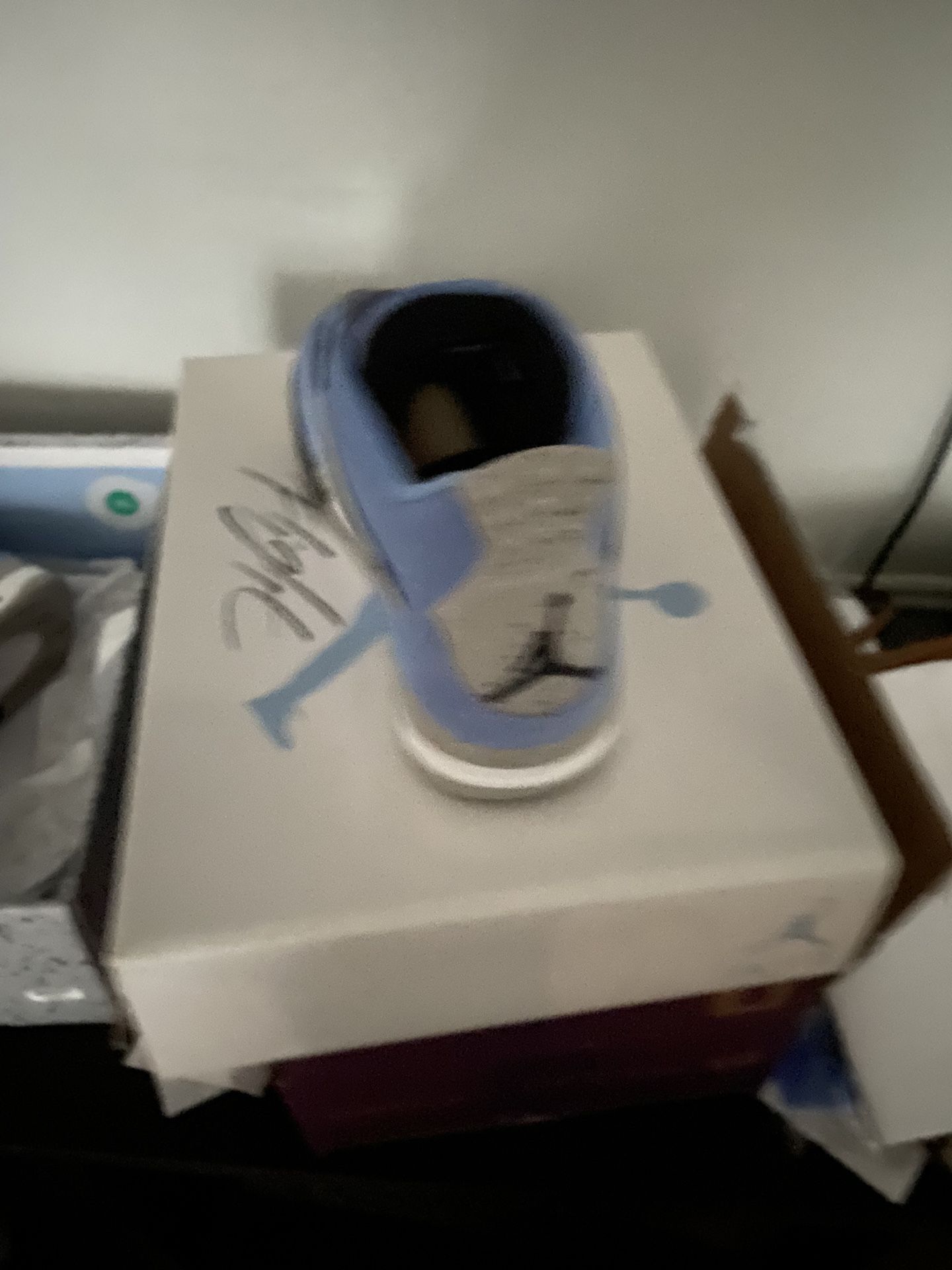 Air Jordan 4 Retro