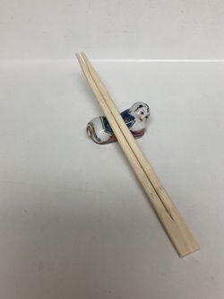 Chinese Baby Pillow Chopstick Rests Thumbnail