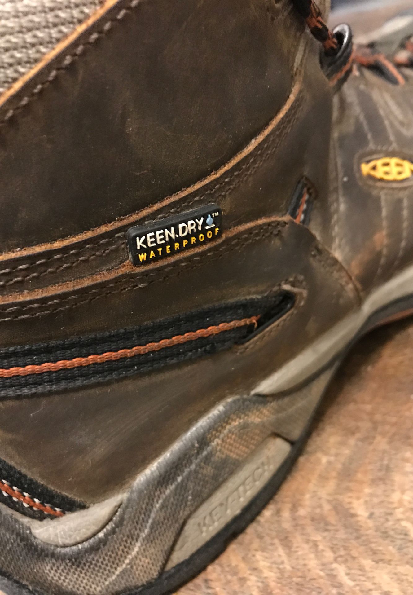 Keen work boots 12ee