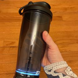 Electric Protein Shaker Bottle Thumbnail