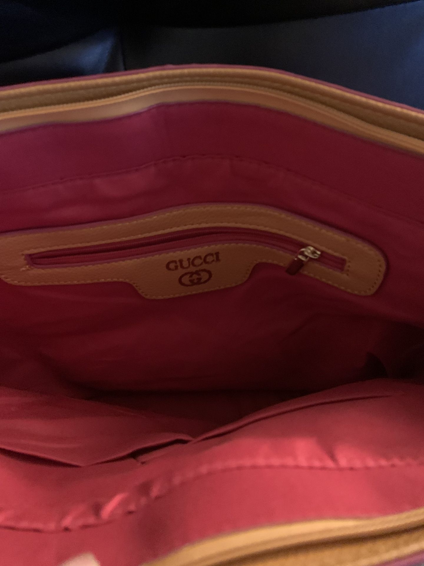Gucci Large Leather Bag & Wallet
