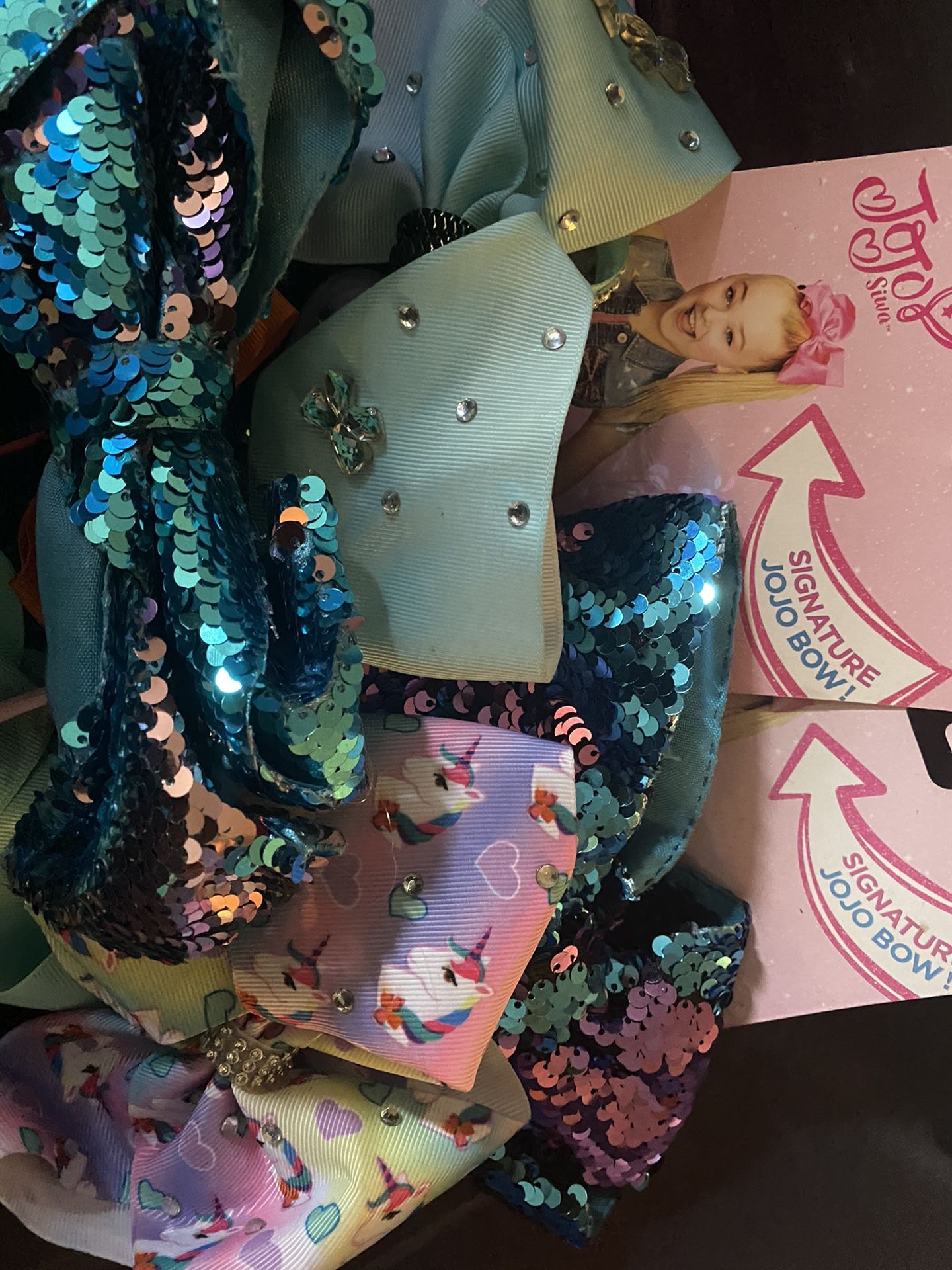 JoJo Bows