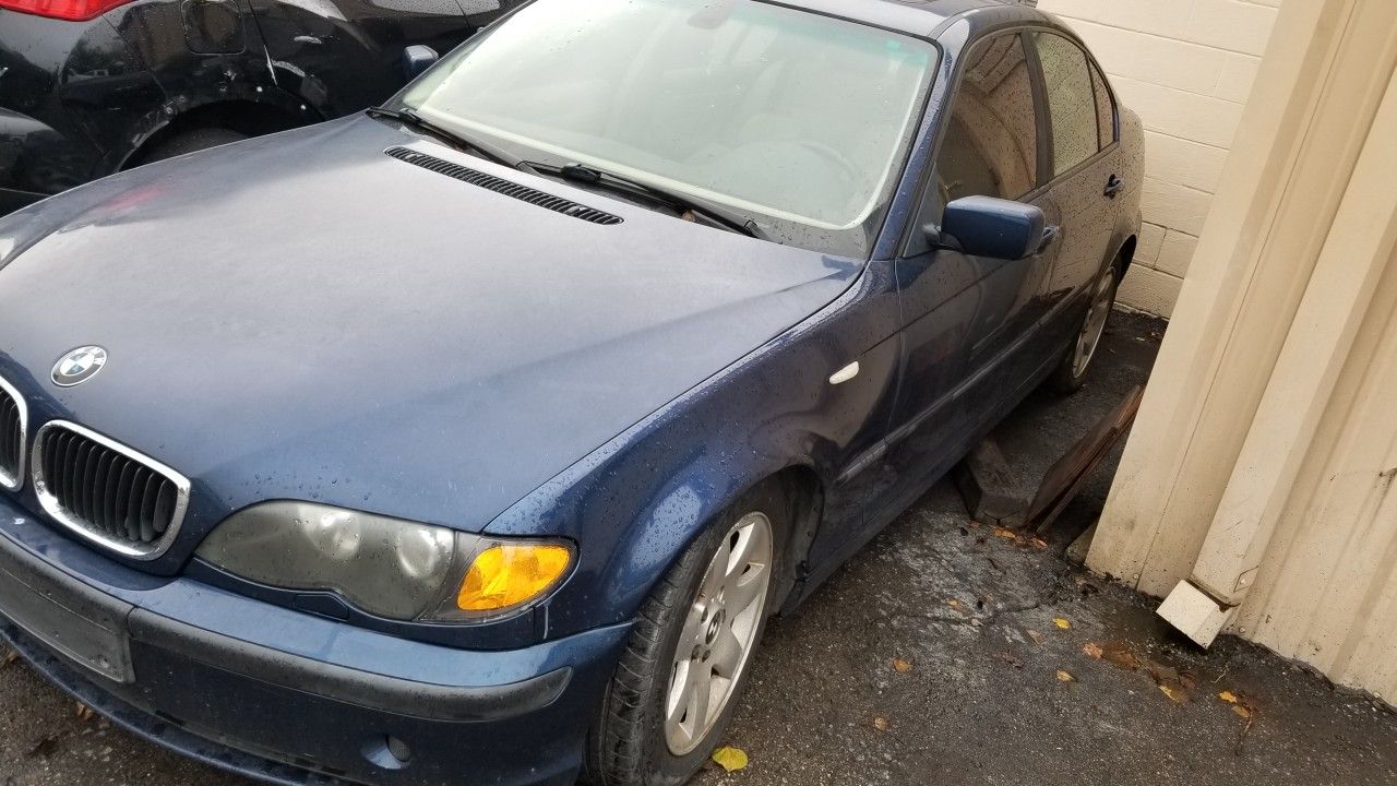 2003 BMW $700 as it