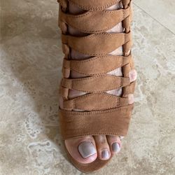 Franco Sarto Sandals  Size 9 Thumbnail