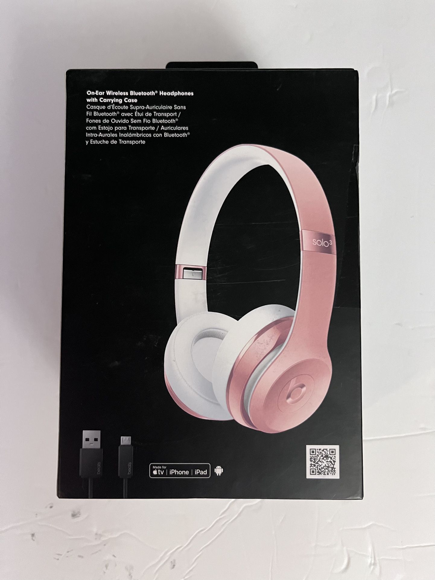 Beats Solo3 Wireless On-Ear Headphones - Apple W1 Headphone Chip, Class 1 Bluetooth, 40 Hours of Listening Time, Built-in Microphone - Rose Gold (Late