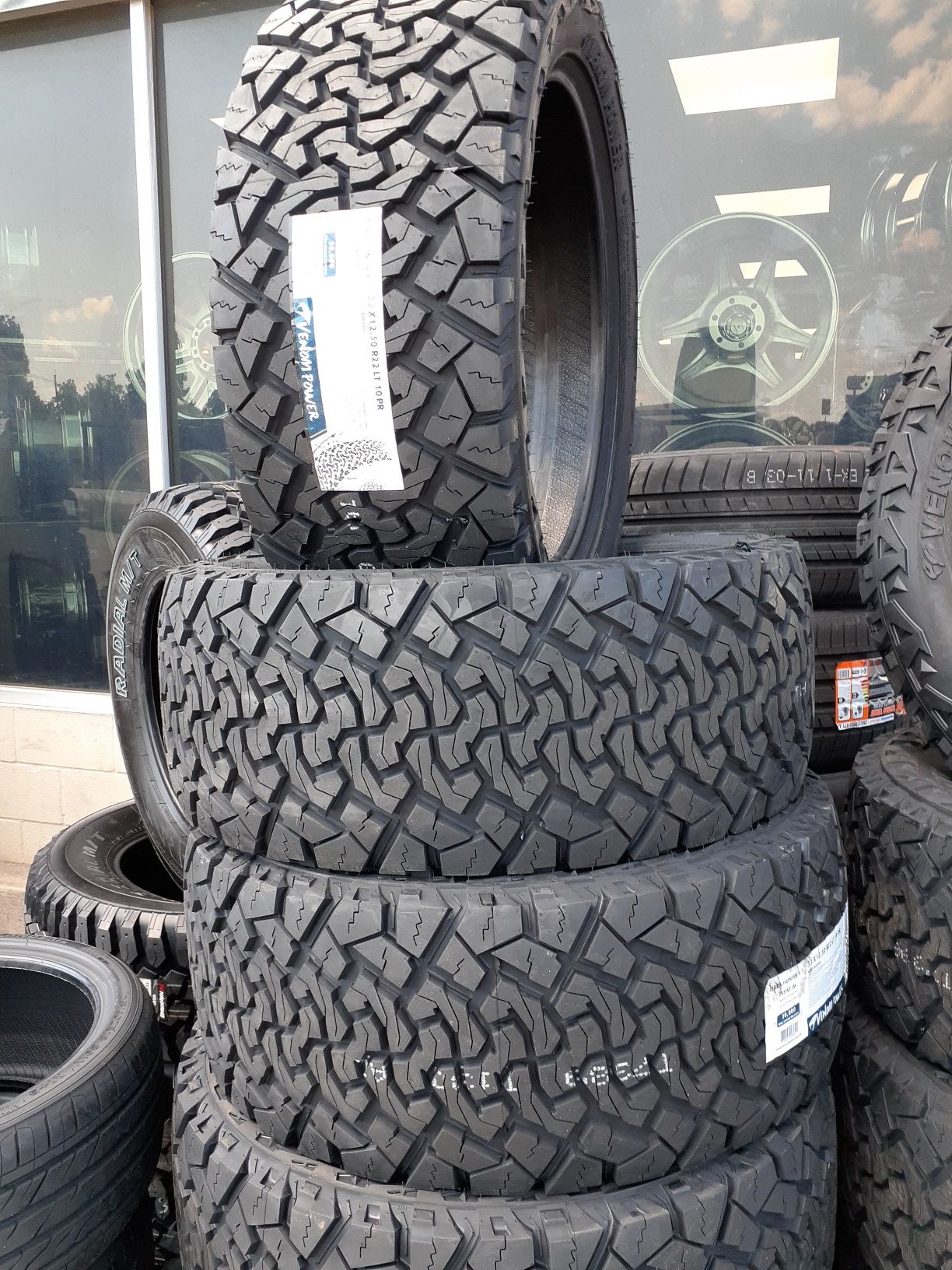 NEW TIRES 33X12.50R22 VENOM TERRA HUNTER XT, 50K MILES WARRANTY for ...