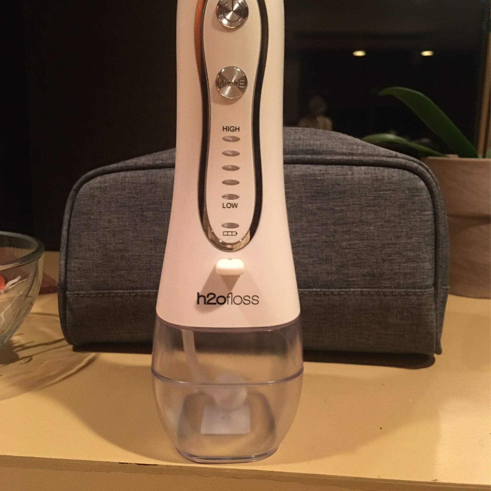 New Portable Water Flosser 