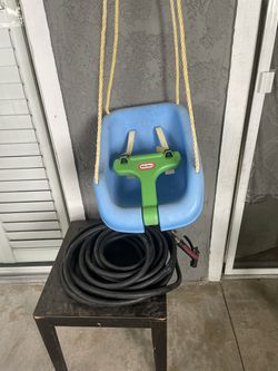 Little Tikes Snug And Secure Swing Thumbnail
