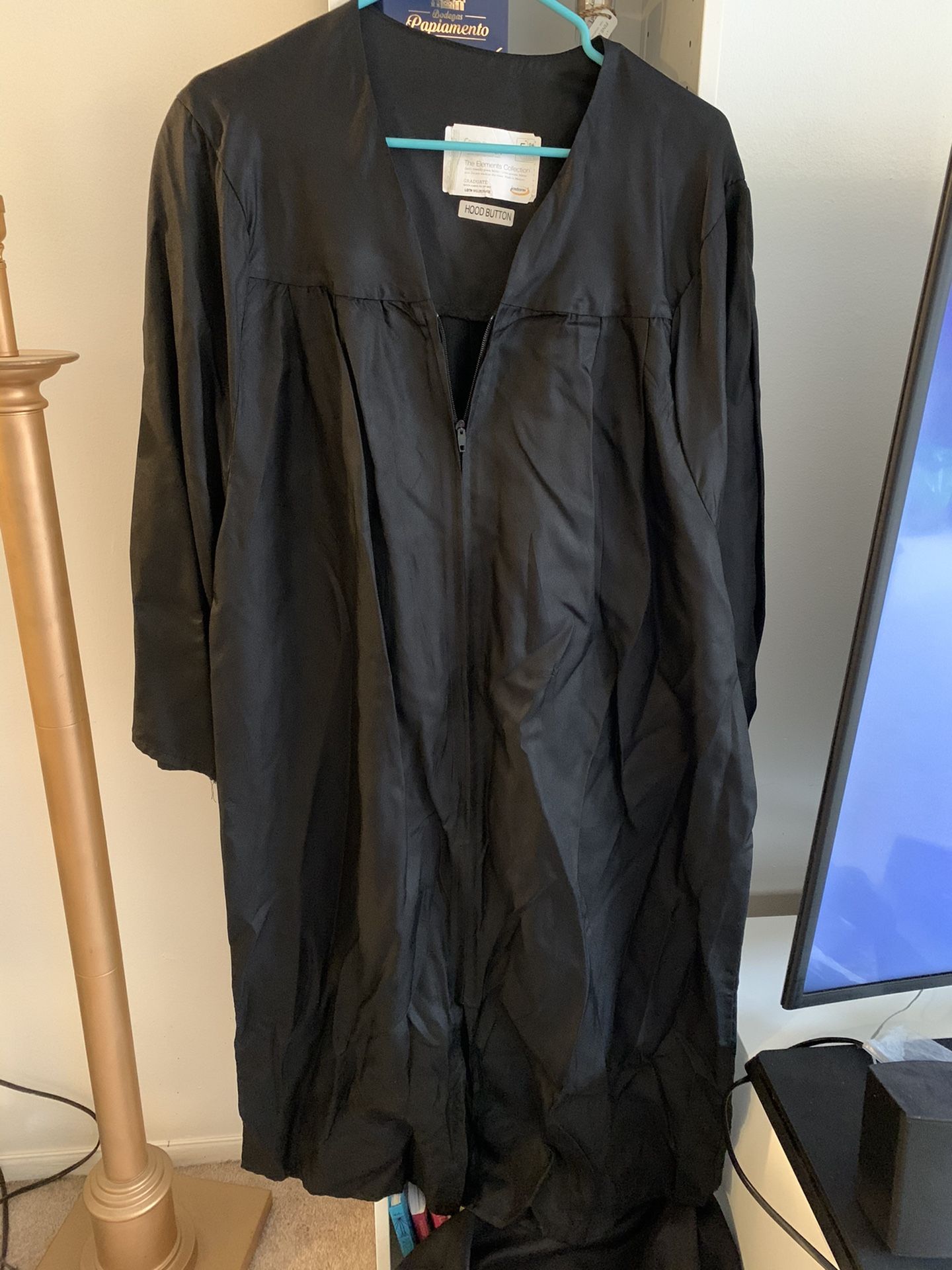 Free Graduation Gowns