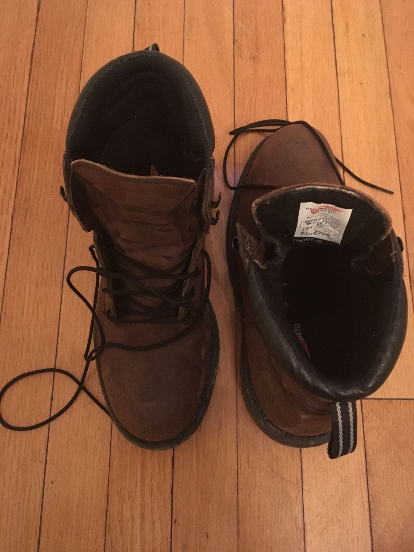 Redwing insulated EH work boots with steel toe