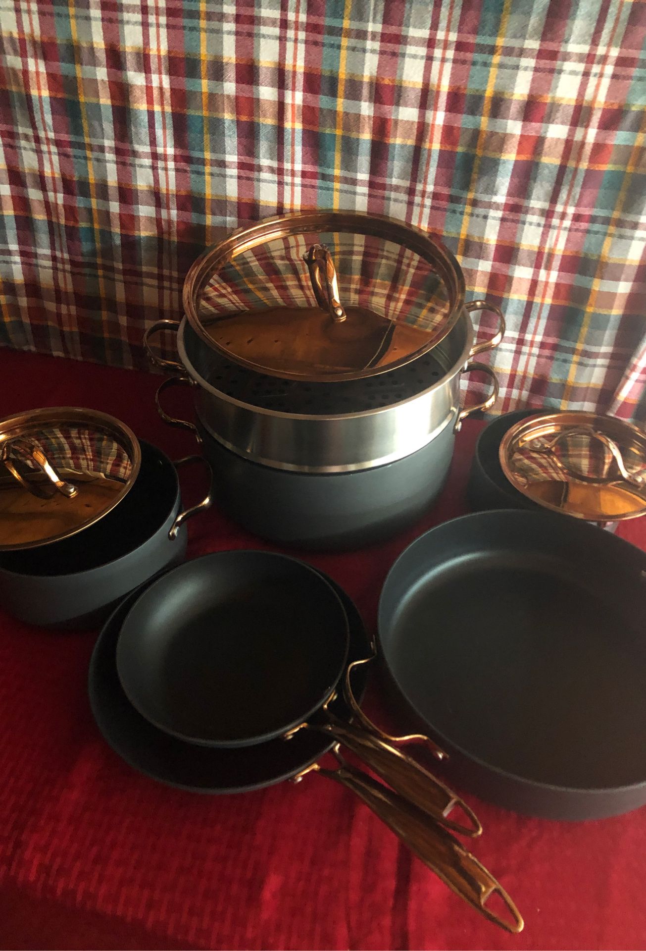 Berg Hoff’s OURO BLACK 10pc collection