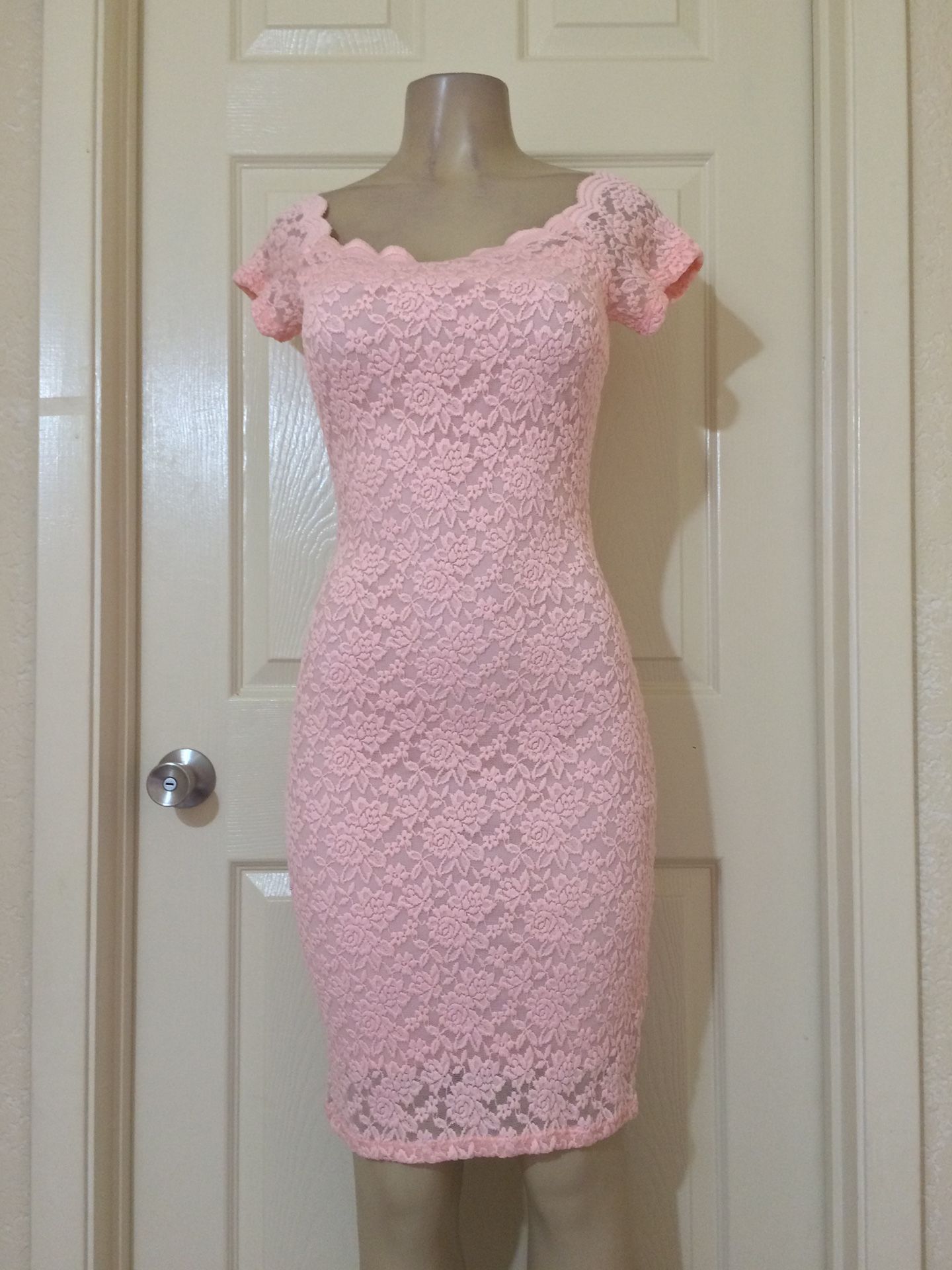*Blush Lace Off-Shoulder Dress •M